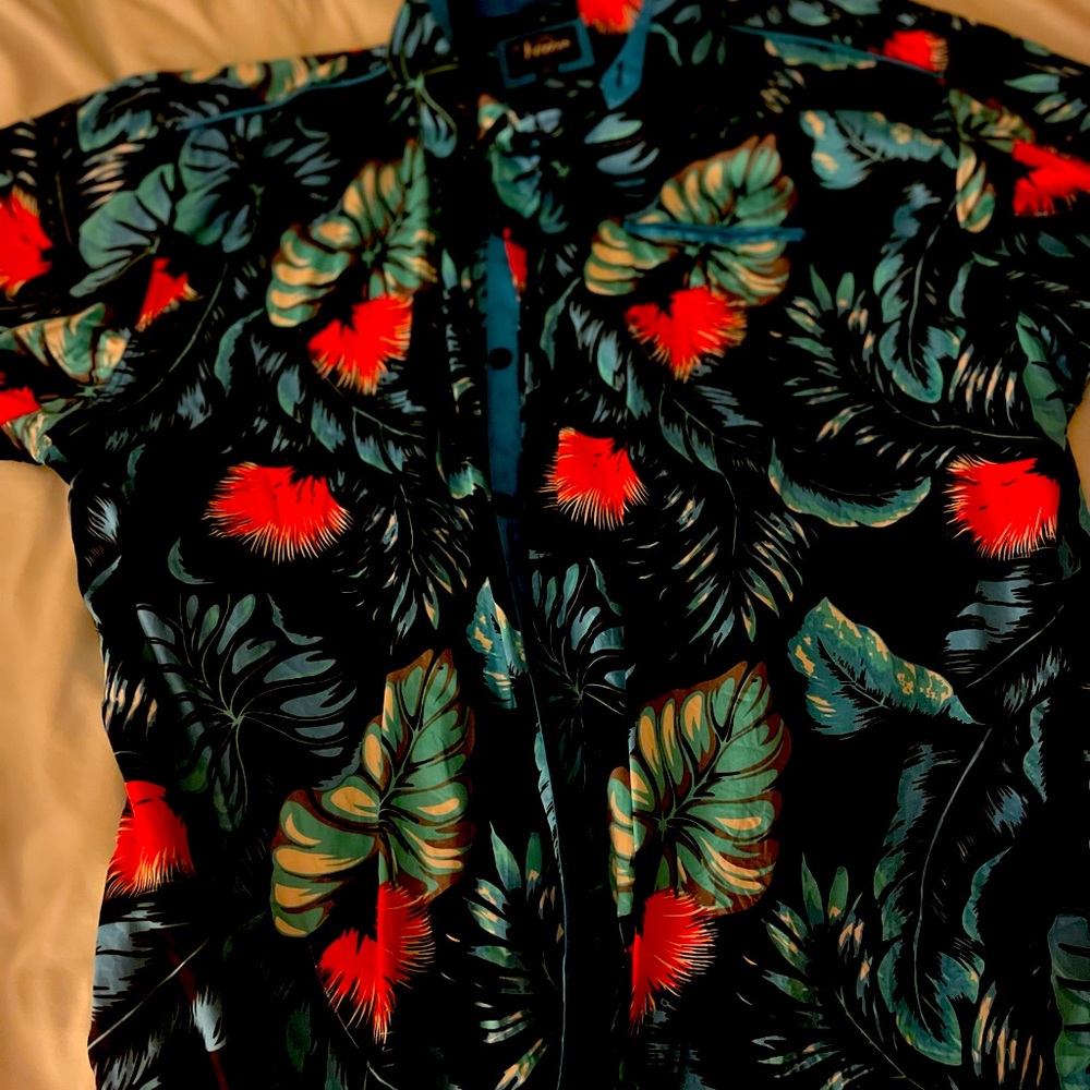 Veno Brand floral beach shirt